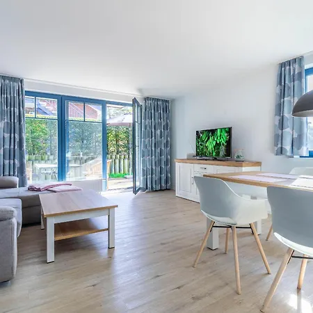 Papillon 16-4 * Boltenhagen (Ostseebad)