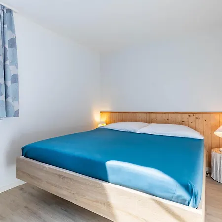 Appartement Papillon 16-4 *